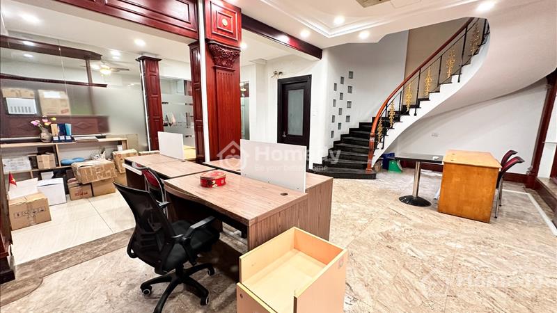 Siêu Biệt Thự MT Nguyễn Trọng Tuyển 8x19m 1T 2L ST 8P 5w  - Ảnh 5