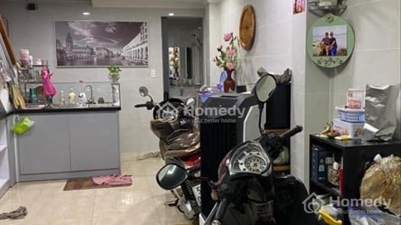 Giảm 400 triệu, hẻm 4m trần khắc chân, quận 1, cách mặt tiền 10m - Ảnh 2