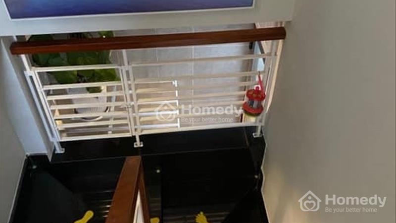 Giảm 400 triệu, hẻm 4m trần khắc chân, quận 1, cách mặt tiền 10m - Ảnh 3