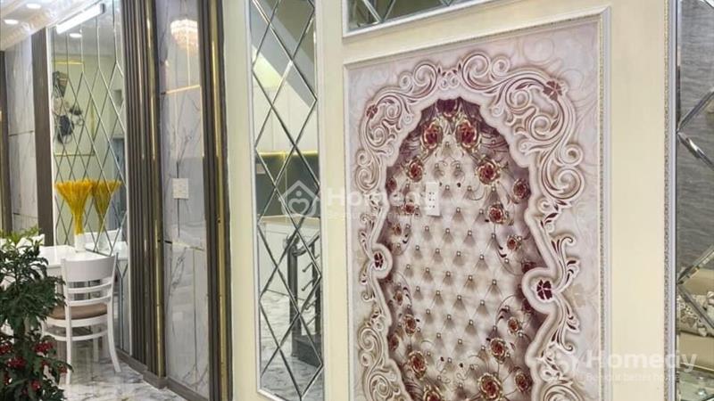 Vỡ Nợ Bán Gấp Nhà Đường Nguyễn Chí Thanh Q5 , 60m2/1ty350tr , Shr , gần chợ tiện kd  - Ảnh 1
