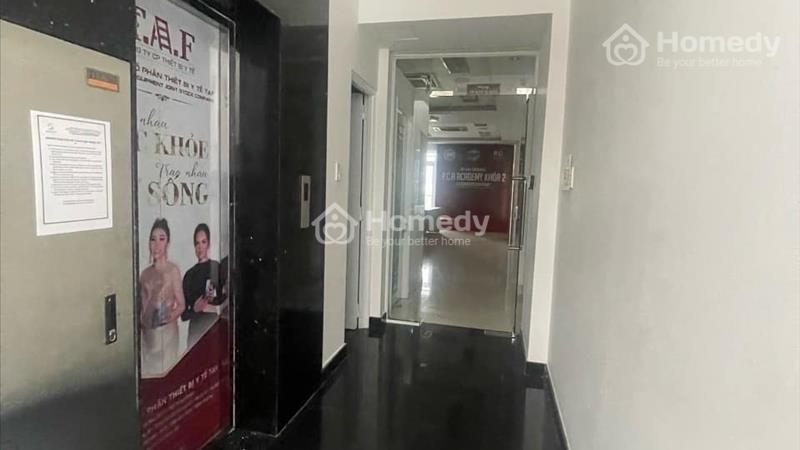 Cách 10m ra hẻm 8m, 601 cmt8 phường 15 quận 10 - Ảnh 2