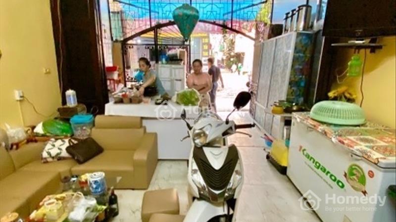 Nhà phố Trần Quốc Hoàn 75m2/54m2 4 tầng MT 4,7m  kinh doanh 19,3 tỷ - Ảnh 3