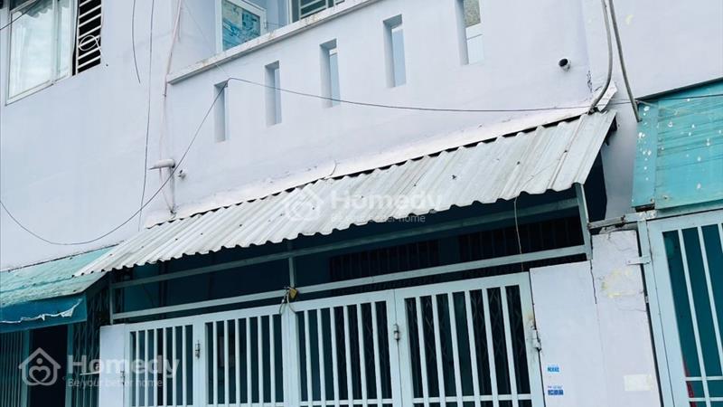 Bán nhà 6 căn mặt tiền ĐHT39, P. Tân Hưng Thuận, Q12 đang cho thuê - Ảnh 3