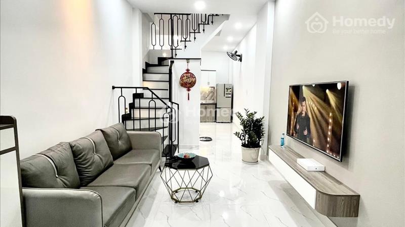 Bán nhà Quận Tân Phú giá 4.69 Tỷ - Tặng nội thất  - Ảnh 1