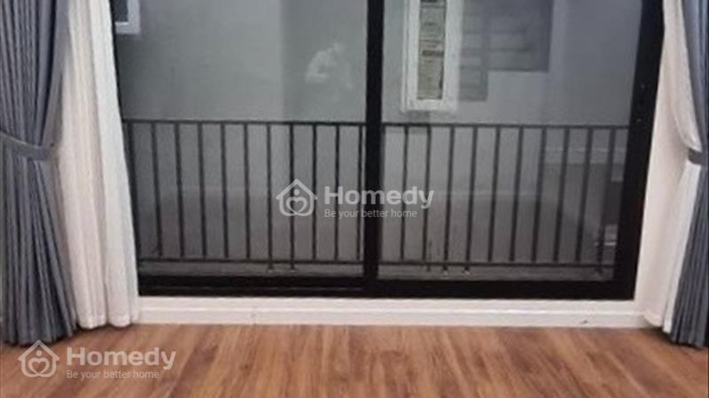 Bán nhà phân lô Cù Chính Lan, 40m2, MT:4.5m, ô tô cách nhà 5m, SDCC, giá: 5.4 tỷ - Ảnh 3