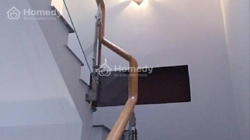 Bán nhà 52m2, gần vòng xoay Phú Hữu, Quận 9. Giá 5.9T Thương lượng. - Ảnh 2