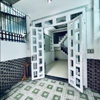 Nhà bán quận 12-1/nguyễn thị kiểu- chỉ 4 tỷ  hẻm ô tô - 3 tầng- 60m2