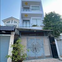 Bán nhà gần chợ Bình Thành, 4x10m, 2 lầu, Sân thượng, Quận Bình Tân