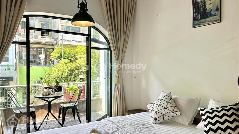 Căn hộ tách bếp có ban công uống trà cực chill ngay Lê Thị Riêng Q1 - Ảnh 1
