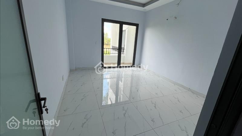 Nhà mới 100% cách chợ Hưng Long 200m 1 trệt 2 lầu - Ảnh 11