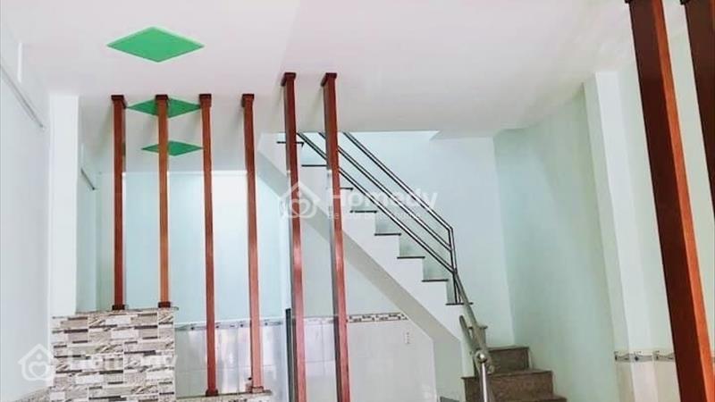 Nhà đông hưng thuận 31 quận 12 52m2 hẻm xe hơi 3 tỷ 68 . - Ảnh 2