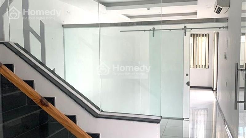 Góc 2MT Phan Văn Trị 4x20m, Trệt, 3lầu, 6pn, 6wc. KD Đa Ngành. - Ảnh 2