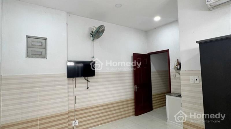 Căn hộ dịch vụ mặt tiền Tân Bình, ngang hiếm 6,2m, dài 17m, 15 phòng, 80tr/tháng, 14. X tỷ - Ảnh 7