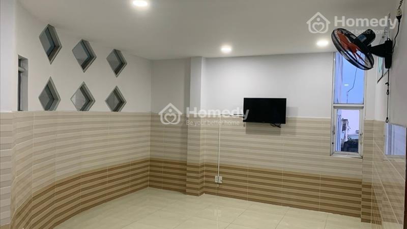 Căn hộ dịch vụ mặt tiền Tân Bình, ngang hiếm 6,2m, dài 17m, 15 phòng, 80tr/tháng, 14. X tỷ - Ảnh 3