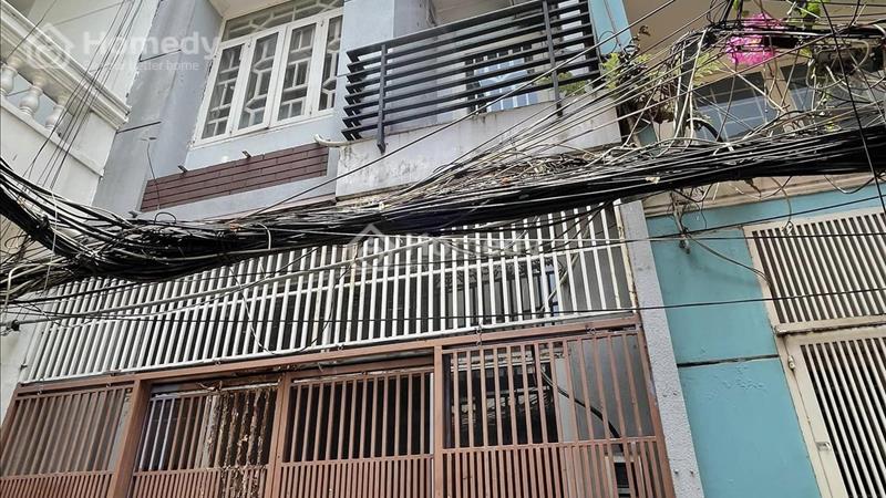 Nhà bán hẻm 4m xe hơi đỗ cửa, nguyễn trãi, quận 1, 230tr/m2 - Ảnh 2