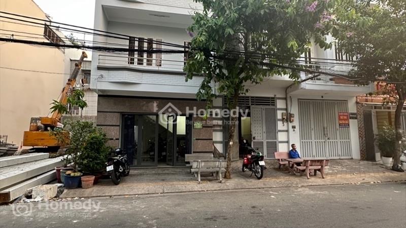 Nhà đẹp mặt phố - Ảnh 1