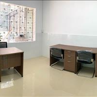 Văn phòng cho thuê Bình Thạnh full nội thất chỉ mang máy tính vào làm việc, giảm đến 50%