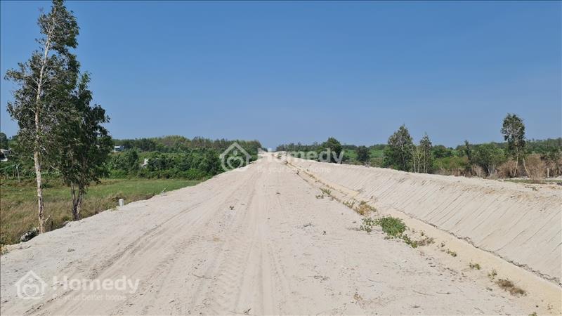 bán gấp 1099m2 có 66m Mặt tiền đường 10m, xã Tân Bình, Thị xã LaGi, BÌnh Thuận. Giá Rẻ 650 triệu - Ảnh 1