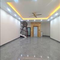 Bán nhà Cổ Linh, 2 mặt thoáng, gara ô tô, ô tô tránh, thang máy, 80m2, giá 9,48 tỷ.