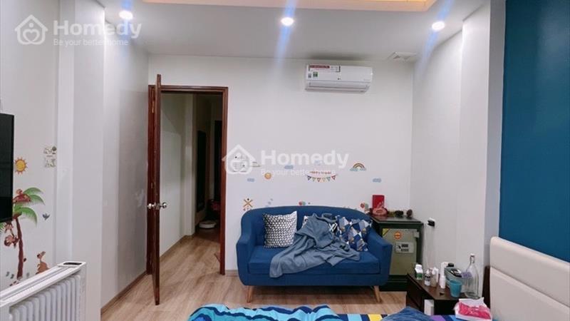 Bán nhà cực hiếm phố Kim Mã chỉ 15,8 tỷ - Sổ đỏ cất két - Ảnh 3