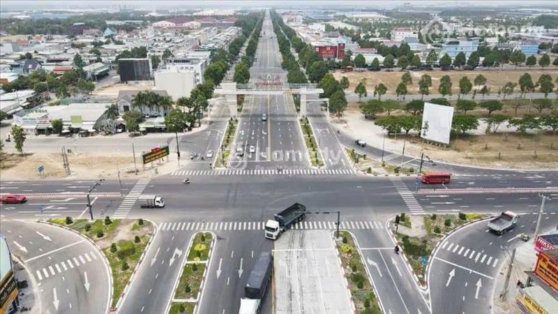 Chủ kẹt tiền cần bán nhanh lô góc 2 mặt tiền 180m2 ngay tthc Bàu bàng lh 0967462144 đi xem ngay - Ảnh 4