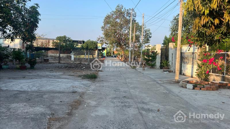 Nhà mới full thổ gần trung tâm thị xã LaGi, Bình Thuận giá chỉ 700 triệu, đường ô tô - Ảnh 1