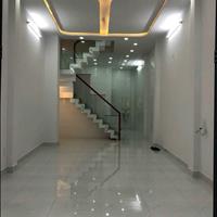 Kinh doanh thua lỗ bán nhà 60m2,1 trệt 2 lầu,SHR,970tr,xóm chiếu,p14,Q4,LH Hùng 0775069709