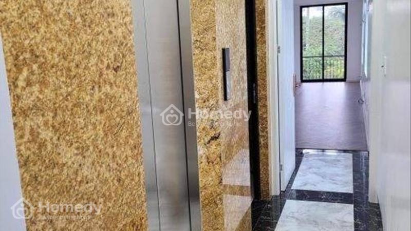 Chính chủ bán nhà mặt phố Quán Thánh mới đẹp kinh doanh tốt giá 31,5 tỷ - Ảnh 4