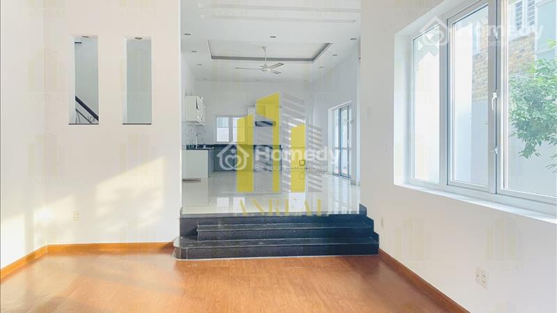 Cho Thuê Biệt Thự Nguyễn Văn Hưởng 300m2 - Nhà mới, ngay khu trung tâm - Ảnh 3