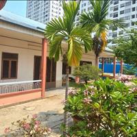 Cho thuê biệt thự mặt tiền gần Phạm Văn Đồng ,1600m2