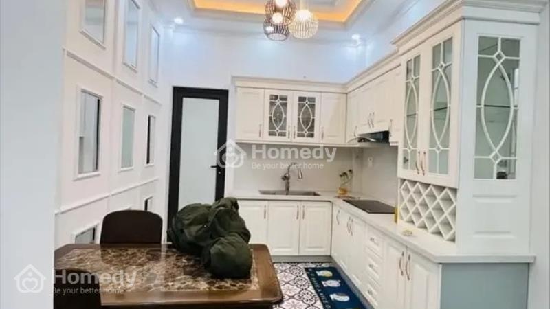 Trung tâm Đống Đa 53m2, nhiều phòng, vừa ở vừa cho thuê Chỉ 7.6 Tỷ - Vị trí gần ô tô  - Ảnh 2
