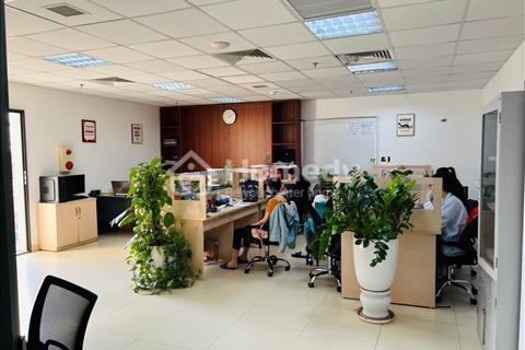 Giảm giá sốc cho thuê sàn văn phòng cuối cùng tại Nguyễn Văn Huyên, diện tích 90m2, LH Thùy Anh