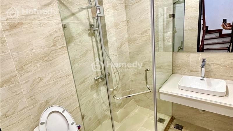 Nhà Hoàn kiếm vài bước ra phố, 5 phút ra Bờ hồ giá 3,9 tỷ - Ảnh 2