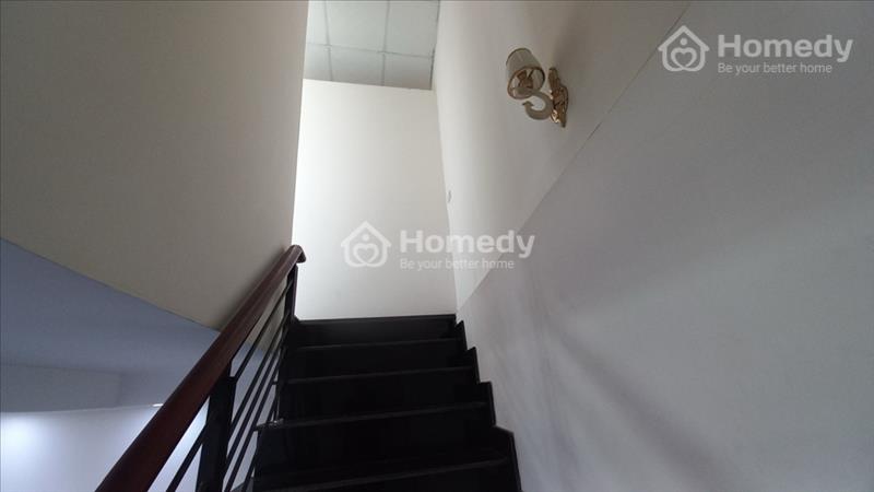 Nhà 2 mặt tiền siêu rẻ - Ảnh 6
