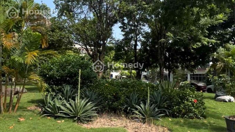 Biệt thự Song lập Hoa Viên_Đặng Xá_200m2_Sân rộng làm bể bơi được_Giá rẻ nhất - Ảnh 5