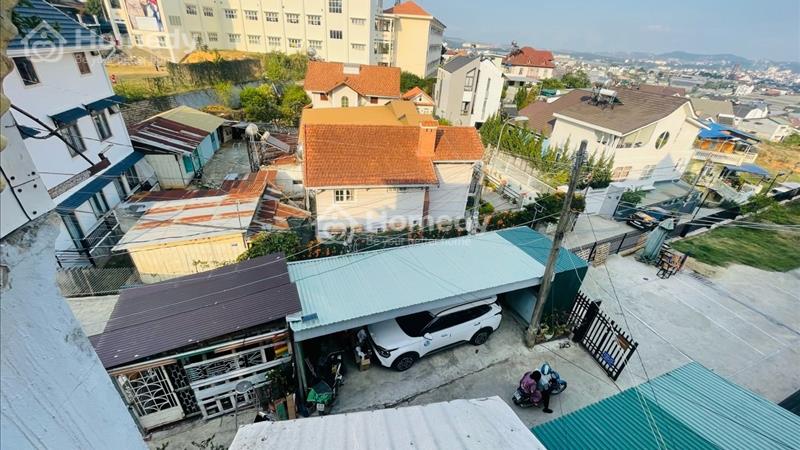 Gd đi nước ngoài cần bán gấp ngôi nhà 145m ngang 10 có 13 phòng cho thuê p8 Đà Lạt - Ảnh 1