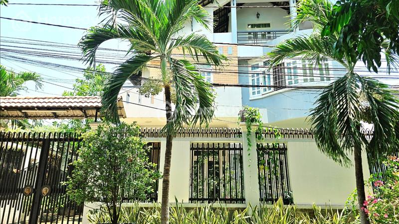 Biệt thự ngay Ngã tư Thủ Đức 250m2, 1T2L chỉ 25 tỷ - Ảnh 1