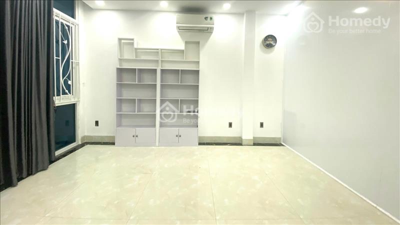 Chính chủ cho thuê văn phòng Tô Hiến Thành Q10 18m2, phòng mới 100%, đường nội bộ, làm VP, start up - Ảnh 1