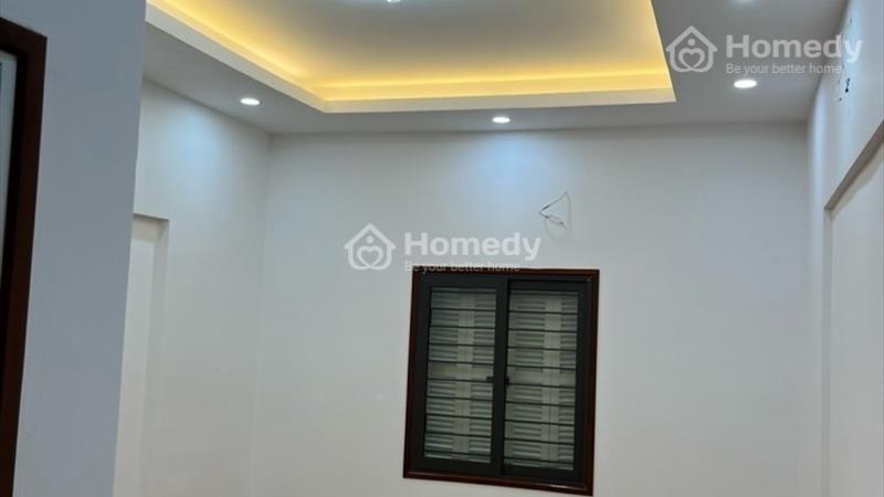 Bán nhà đường Nguyễn Ngọc Vũ, lô góc 35m2,  6 tầng thang máy, nội thất mới tinh, 7.5 tỉ - Ảnh 3