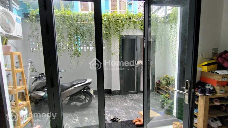 Nhà đẹp Bình Tân, giáp Tân Phú, hẻm ô tô, 5.3x12, nhích 4 Tỷ. - Ảnh 4