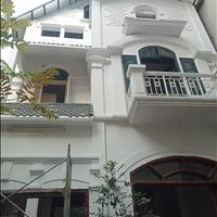 Chính chủ cần bán căn nhà Thiết Kế Kiểu Biệt Thự tại ngõ 211 đường Bạch Đằng, quận Hoàn Kiếm.