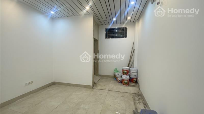Cho Thuê Cả Toà Văn Phòng mặt Ngõ Giải Phóng,Q Hoàng Mai, 7 Tầng Tổng 700m2 - Ảnh 2