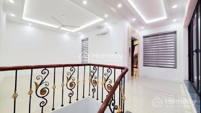 Bán nhà phố Kim Ngưu, 6 tầng thang máy, lô góc - Ảnh 3