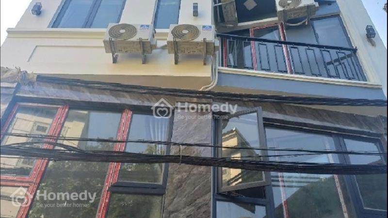Bán nhà – căn hộ dịch vụ phố Giải Phóng, DT 100 m2 x 7 tầng tháng máy - Ảnh 1