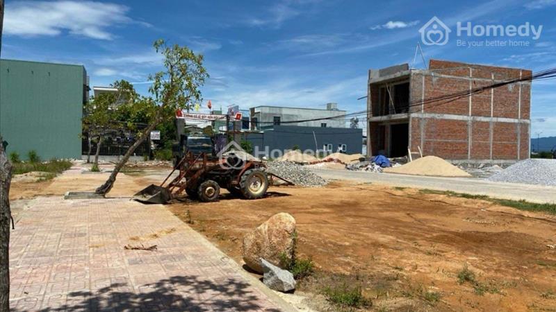 Sụp Hầm Lô Biệt Thự Bình ngã ba chợ ngọc phô - Ảnh 2