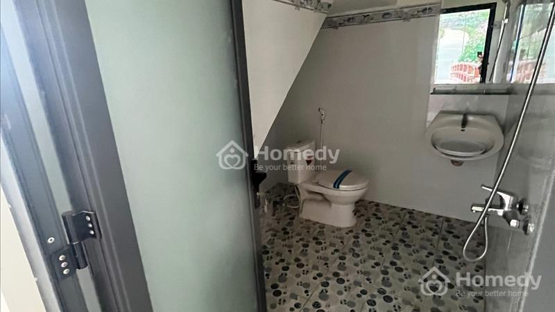 Bán gấp nhà 1 trệt, 2 lầu 4PN ngay chợ Long Thượng 80m2 giá 1 tỷ 260 tr SHR, MT nhựa 6m - Ảnh 7
