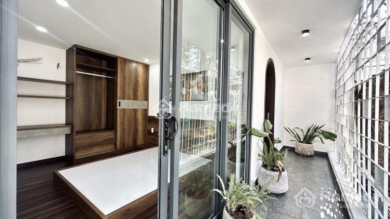 Ngay chợ Bình Thành 2 lầu, 5 phòng ngủ, 3 WC, sân thượng giá nhỉnh 2 tỷ. - Ảnh 6