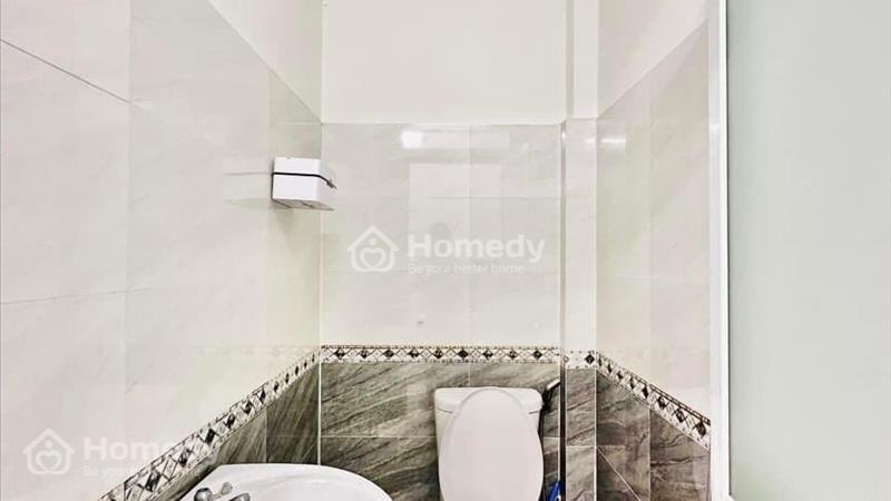 Kẹt nợ ngân hàng bán gấp nhà Đ. Âu Dương Lân, P. 2, Q. 8, 61m2 - Giá 970 Triệu , Shr , Lh Bình  - Ảnh 3