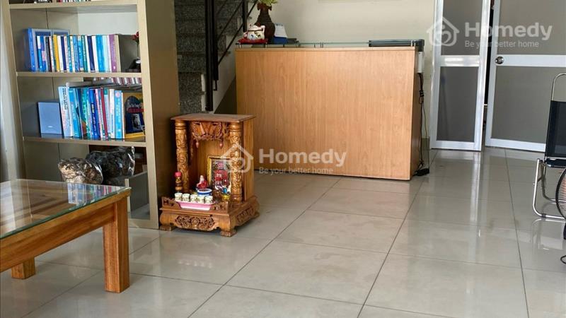 Nhà mặt tiền Phạm Văn Đồng một trệt ba lầu hè rộng 6m - Ảnh 5