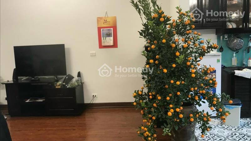 Bán căn hộ chung cư 671 Hoàng Hoa Thám, 75m2, 2 PN, căn góc, giá 4.6tỷ. Nội thất đẹp. Mát mẻ - Ảnh 1